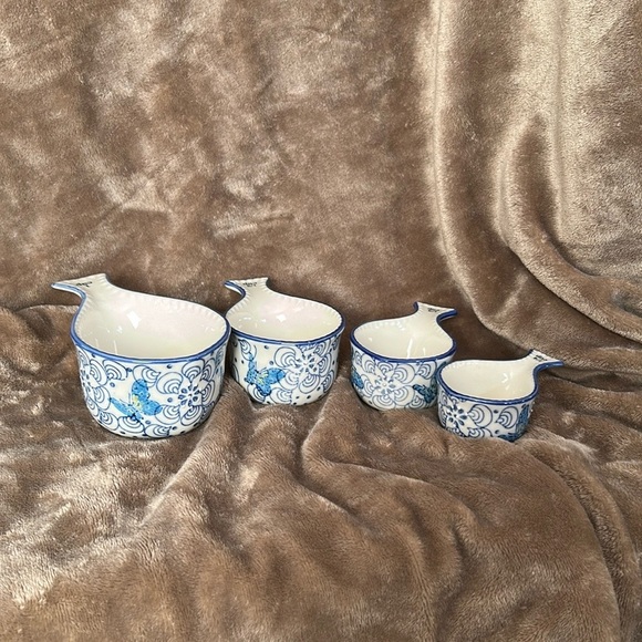 Blue and White Ceramic Measuring Cups - Picture 1 of 4